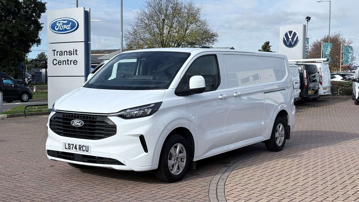 Used Ford Transit Custom 2024 for sale - 76329215: Photo 3