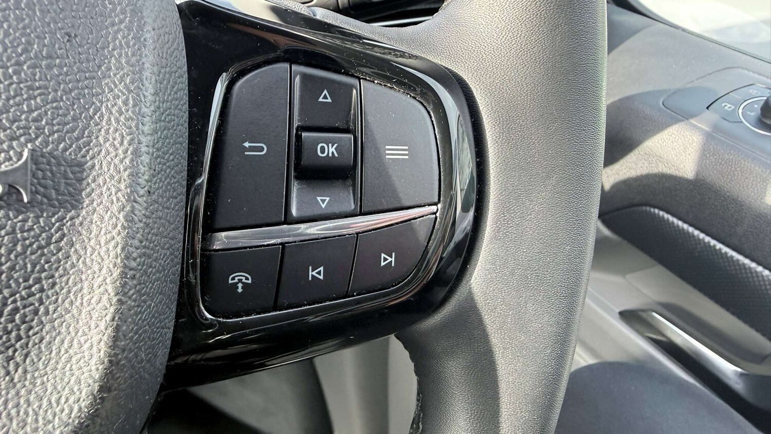 Used Ford Transit Custom 2024 for sale - 76329215: Photo 31