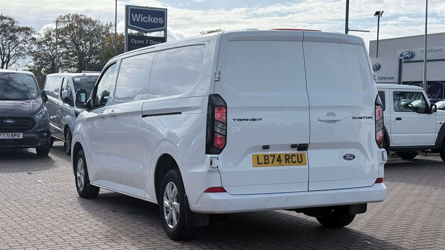 Used Ford Transit Custom 2024 for sale - 76329215: Photo 7