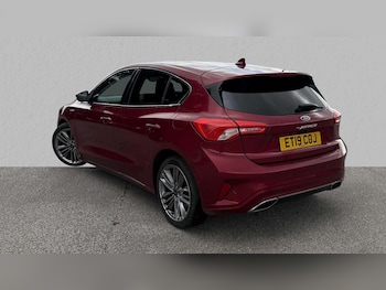 Used Ford Focus 2019 for sale - 75981376: Photo 2