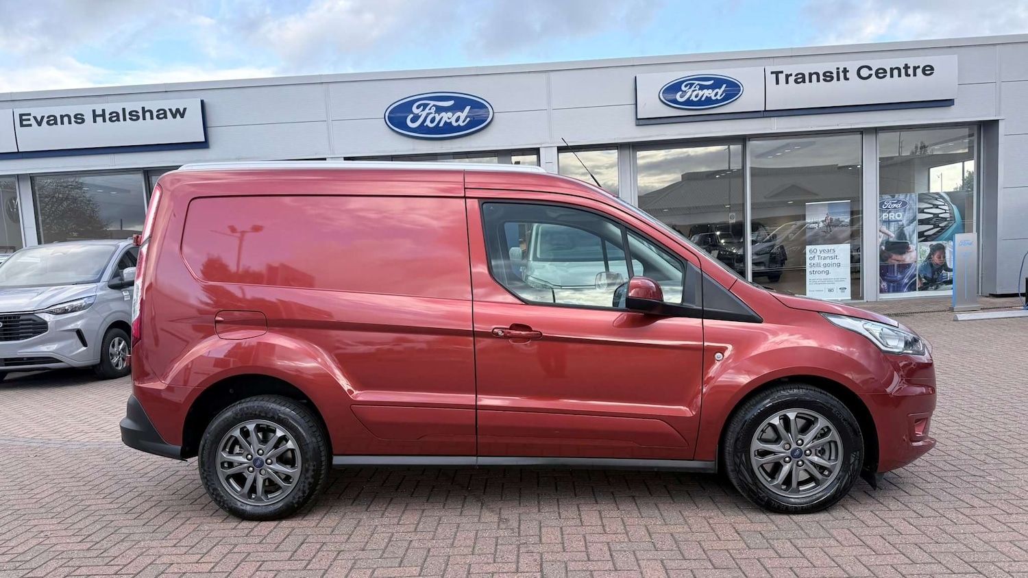 Used Ford Transit Connect 2022 for sale - 76362666: Photo 12