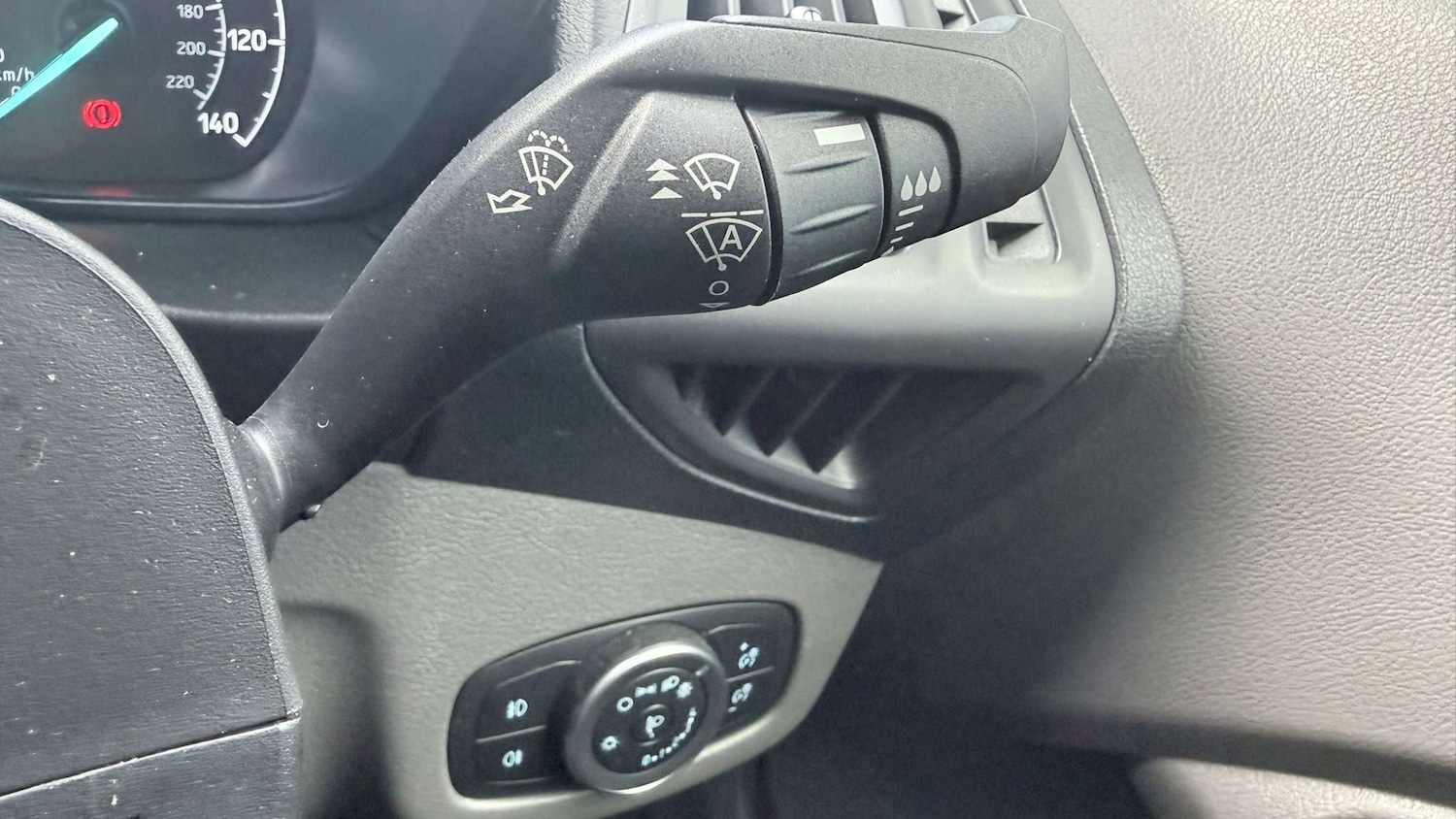 Used Ford Transit Connect 2022 for sale - 76362666: Photo 31