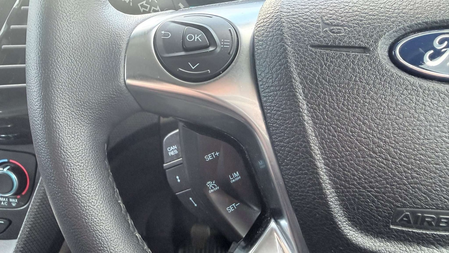 Used Ford Transit Connect 2022 for sale - 76362666: Photo 32