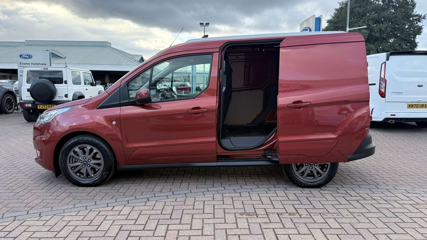Used Ford Transit Connect 2022 for sale - 76362666: Photo 5