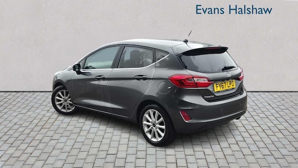 Used Ford Fiesta 2017 for sale - 76262351: Photo 2