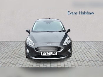 Used Ford Fiesta 2017 for sale - 76262351: Photo 4