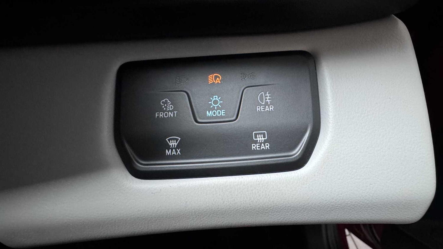 Used Ford Capri 2024 for sale - 76524011: Photo 17