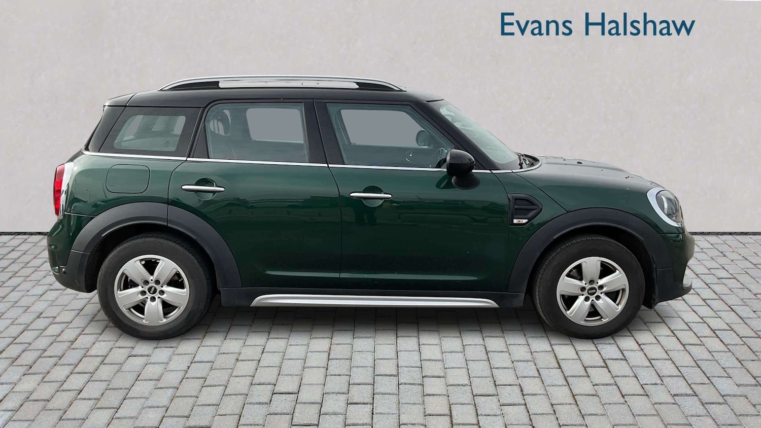 Used MINI Countryman 2017 for sale - 77995850: Photo 4