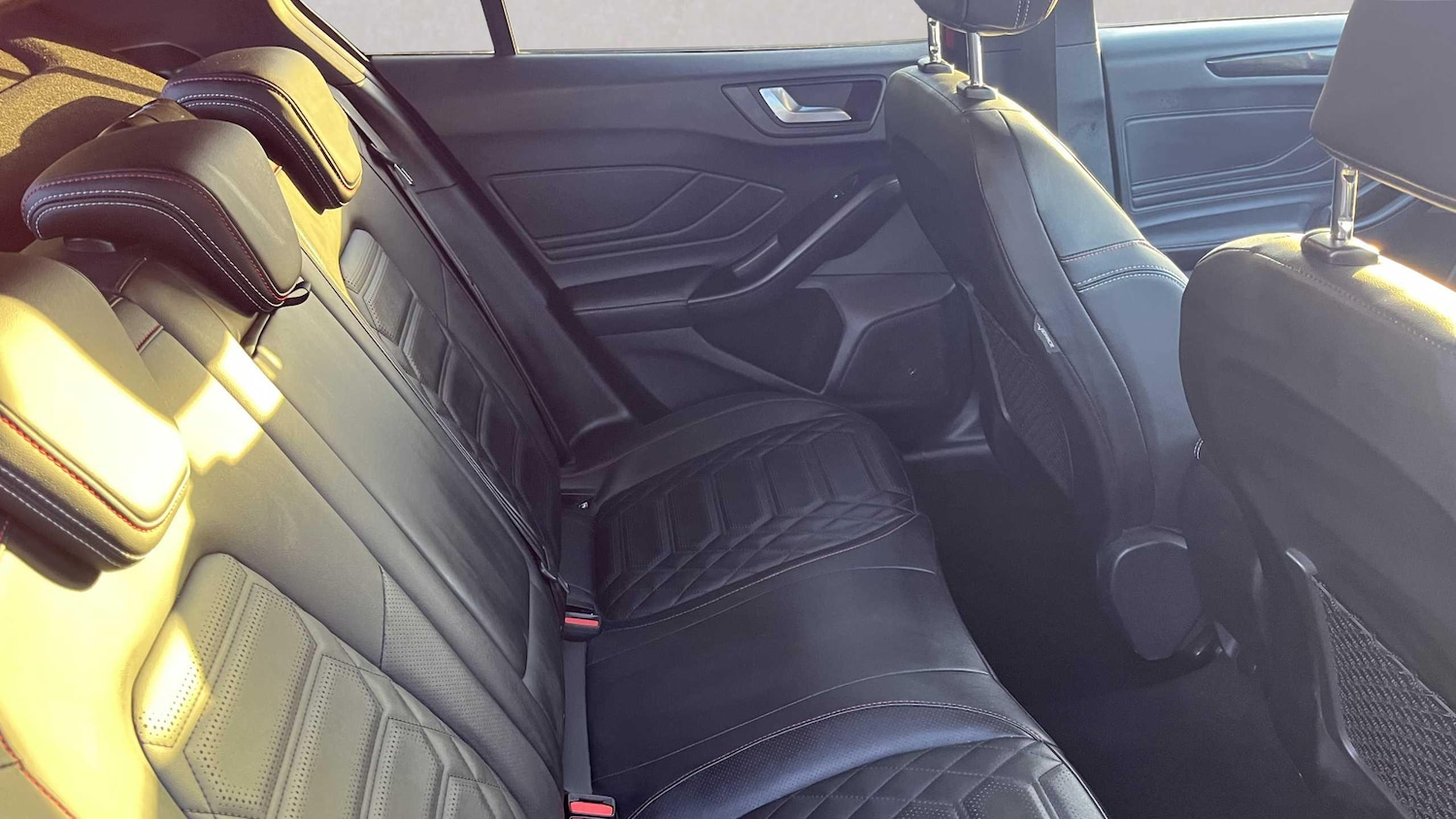 Used Ford Focus 2022 for sale - 76732353: Photo 15