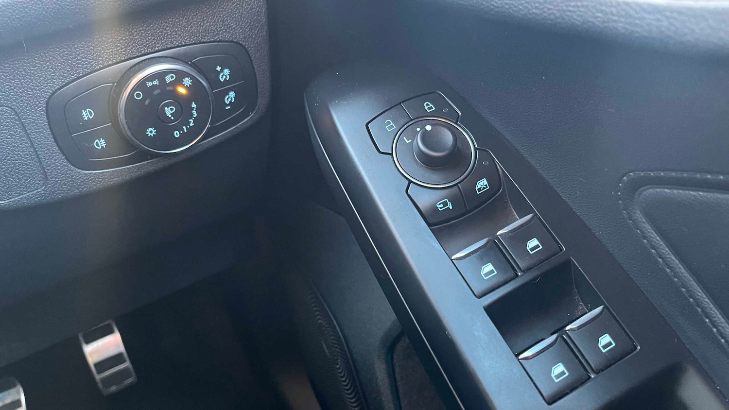 Used Ford Focus 2022 for sale - 76732353: Photo 19