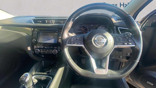 Used Nissan Qashqai 2017 for sale - 76249053: Photo 18