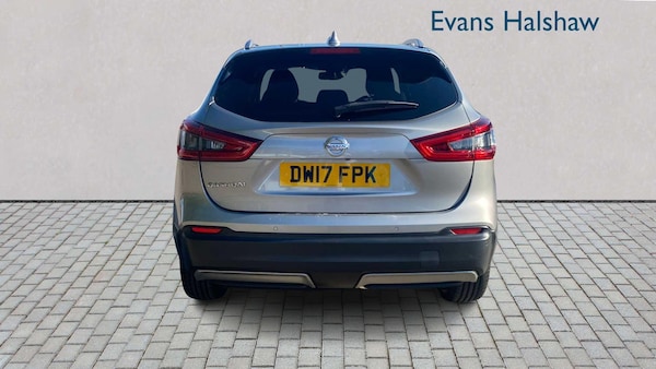 Used Nissan Qashqai 2017 for sale - 76249053: Photo 9