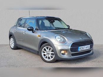 Used MINI Hatch 2017 for sale - 75903146: Photo