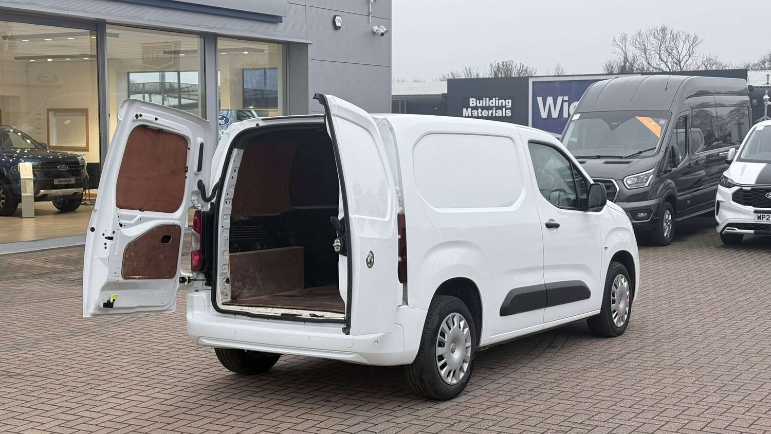 Used Vauxhall Combo 2022 for sale - 77414915: Photo 11