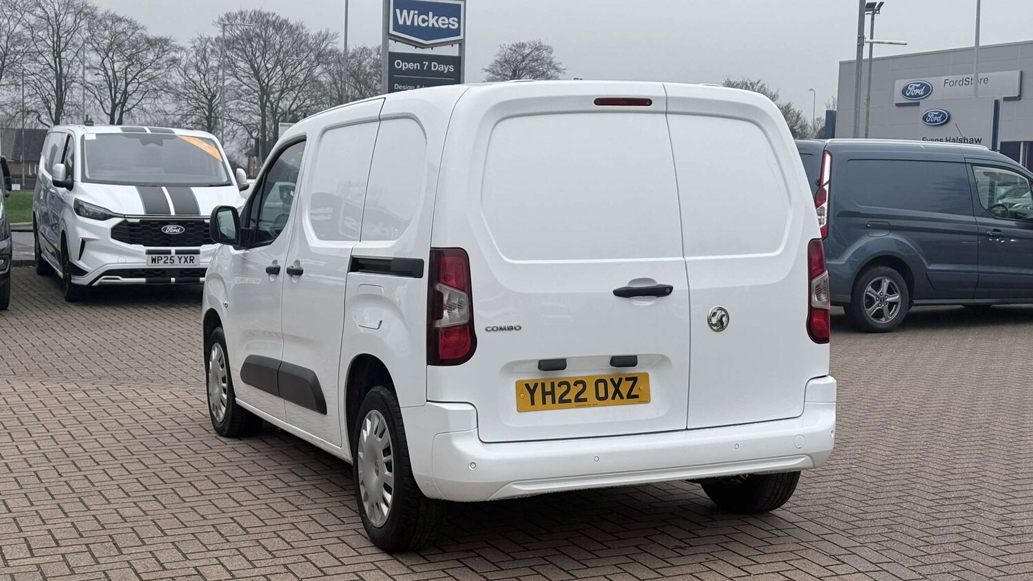 Used Vauxhall Combo 2022 for sale - 77414915: Photo 6