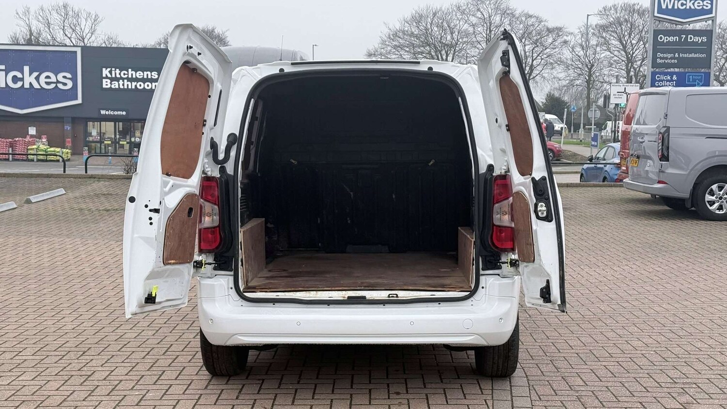Used Vauxhall Combo 2022 for sale - 77414915: Photo 8