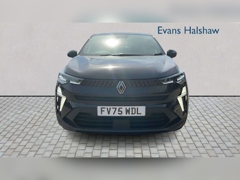 Used Renault Captur 2025 for sale - 79511563: Photo