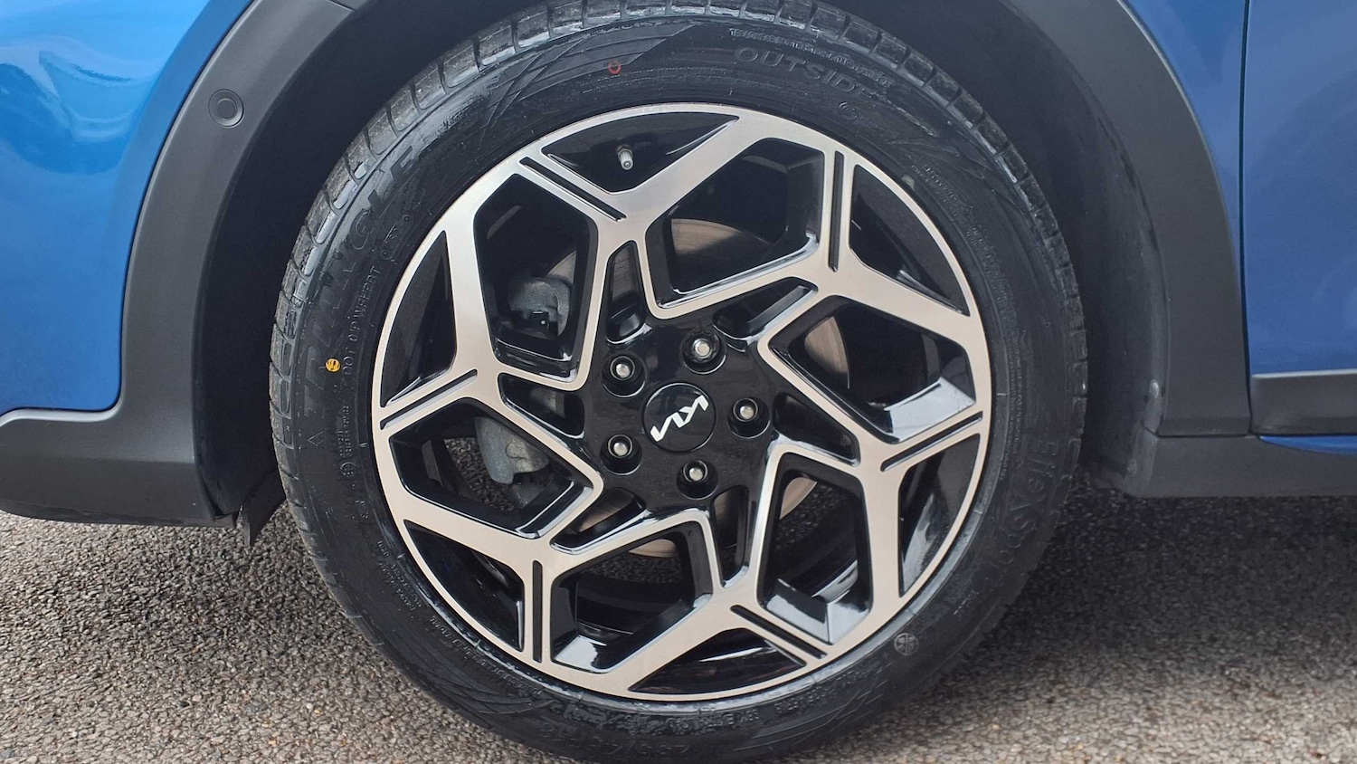 Used Kia XCeed 2023 for sale - 76075405: Photo 10