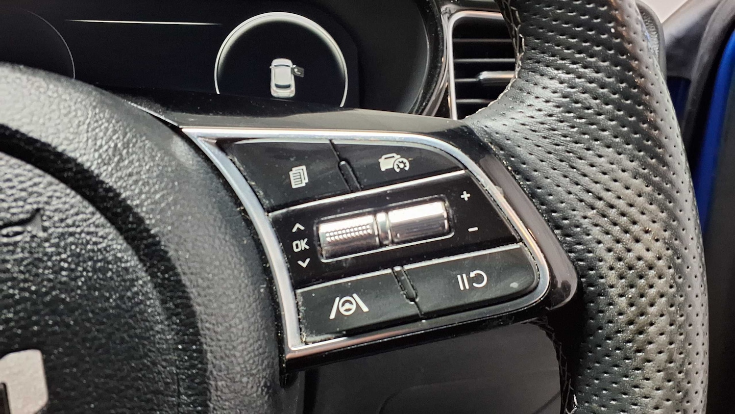 Used Kia XCeed 2023 for sale - 76075405: Photo 19