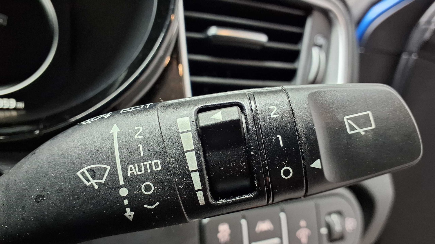 Used Kia XCeed 2023 for sale - 76075405: Photo 20