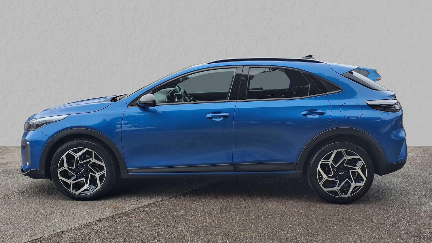 Used Kia XCeed 2023 for sale - 76075405: Photo 4