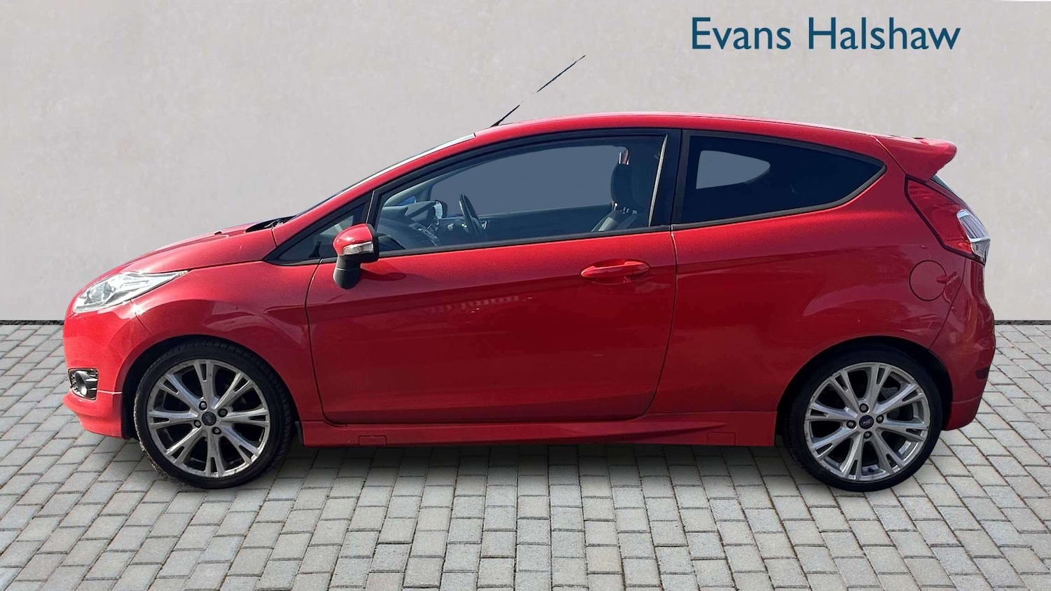Used Ford Fiesta 2016 for sale - 77674707: Photo 3