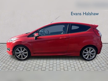Used Ford Fiesta 2016 for sale - 77674707: Photo