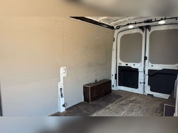 Used Ford Transit 2021 for sale - 79002180: Photo