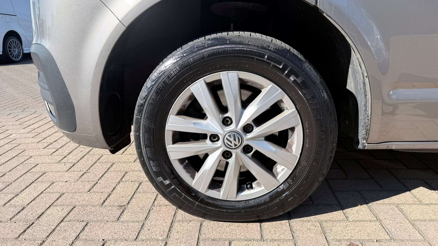 Used Volkswagen Transporter 2023 for sale - 77961176: Photo 16