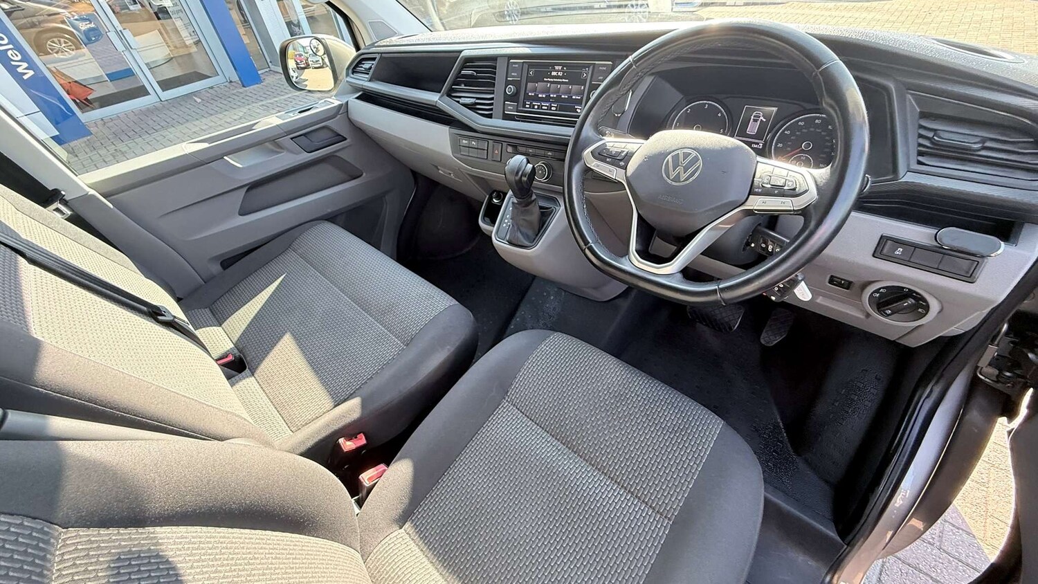 Used Volkswagen Transporter 2023 for sale - 77961176: Photo 19