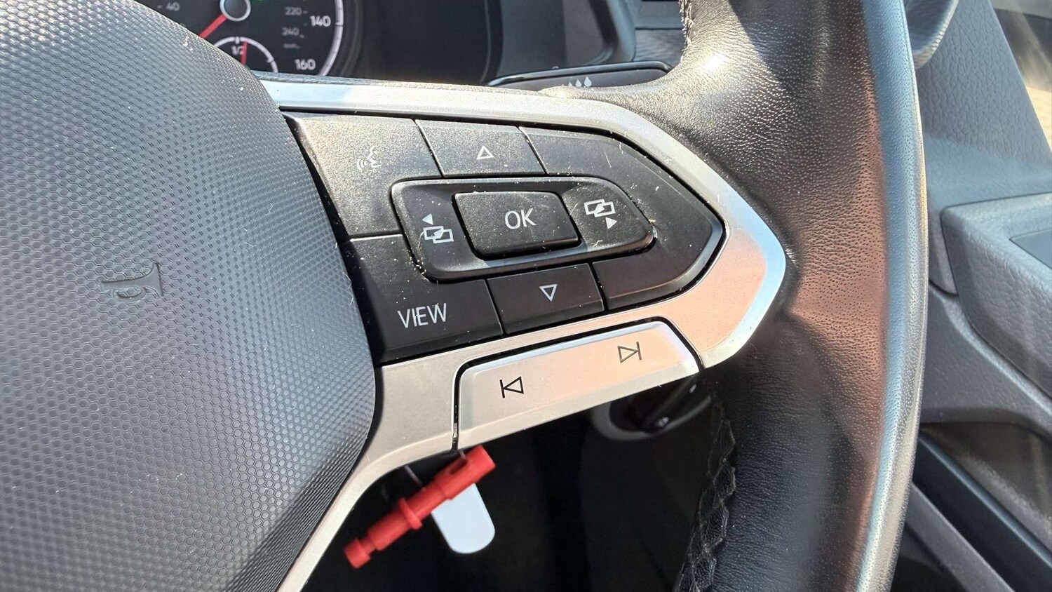 Used Volkswagen Transporter 2023 for sale - 77961176: Photo 31