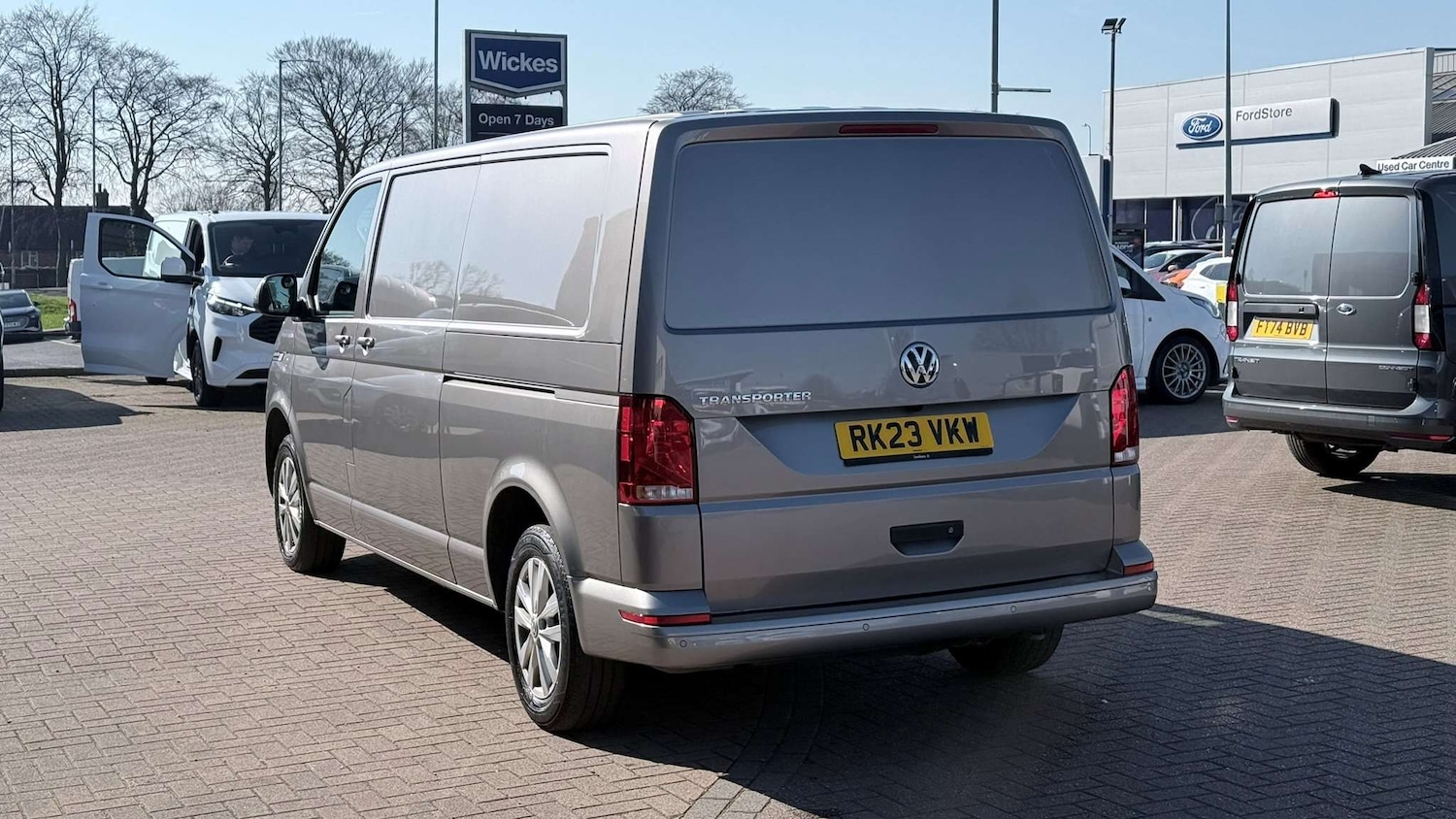 Used Volkswagen Transporter 2023 for sale - 77961176: Photo 7