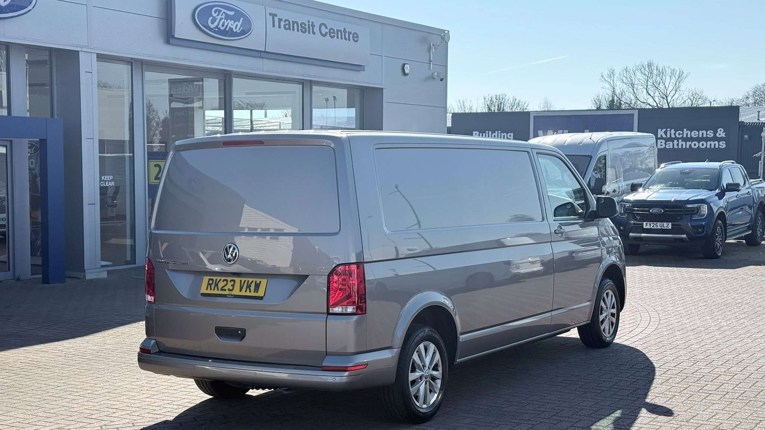 Used Volkswagen Transporter 2023 for sale - 77961176: Photo 9