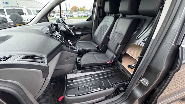 Used Ford Transit Connect 2023 for sale - 76286263: Photo 18