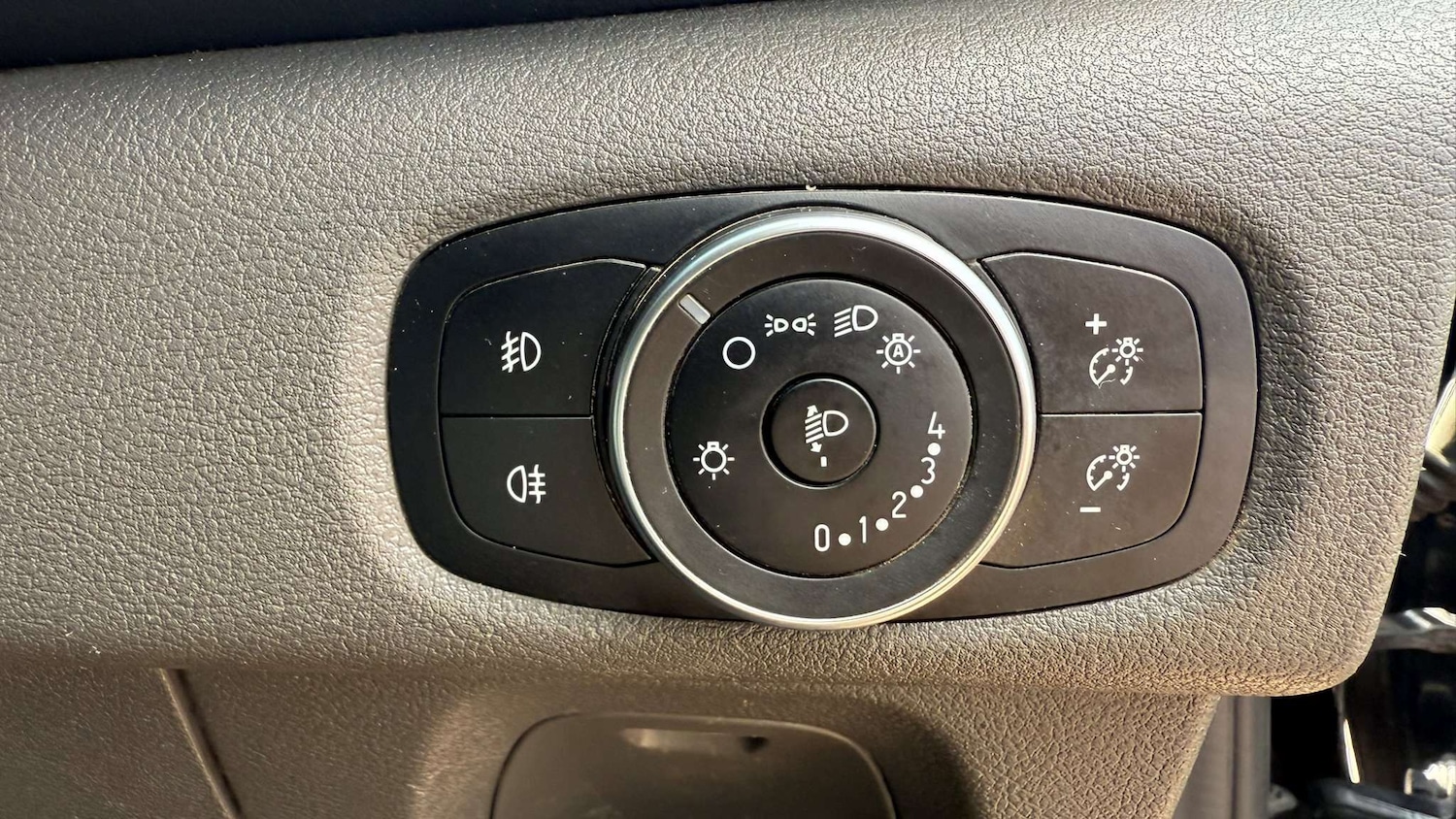 Used Ford Transit Custom 2018 for sale - 76411310: Photo 21