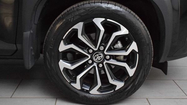 Used Toyota Yaris Cross 2022 for sale - 75317648: Photo 11
