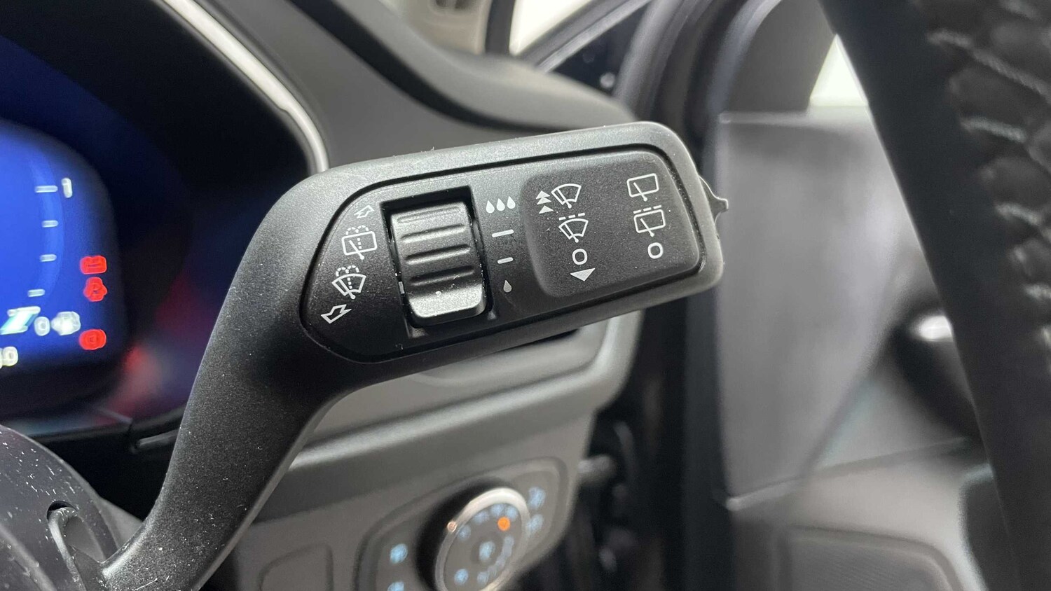 Used Ford Focus 2023 for sale - 75944300: Photo 20