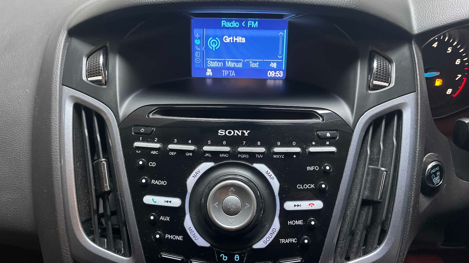 Used Ford Focus 2014 for sale - 76875752: Photo 13