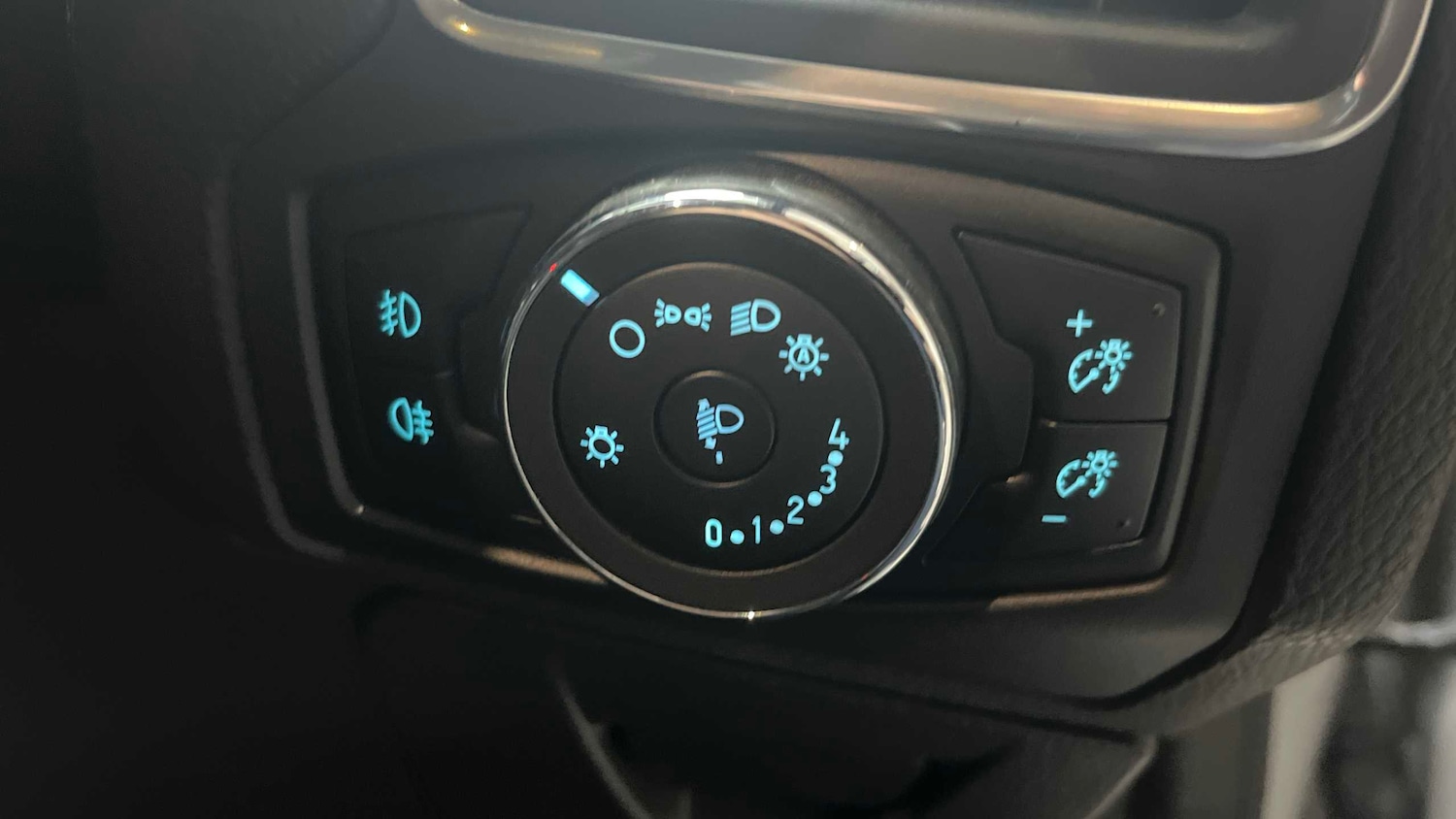 Used Ford Focus 2014 for sale - 76875752: Photo 20