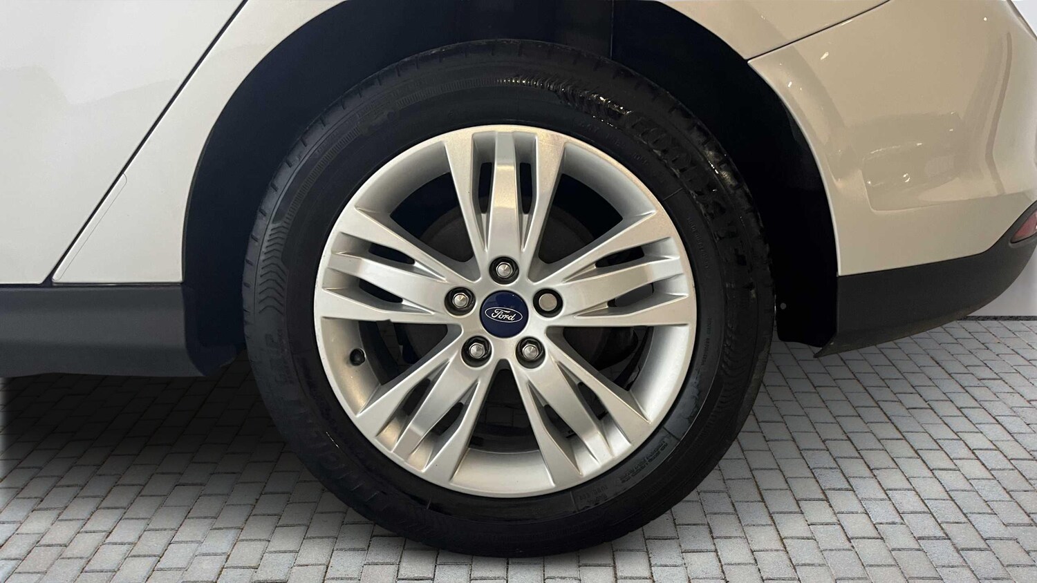 Used Ford Focus 2014 for sale - 76875752: Photo 7