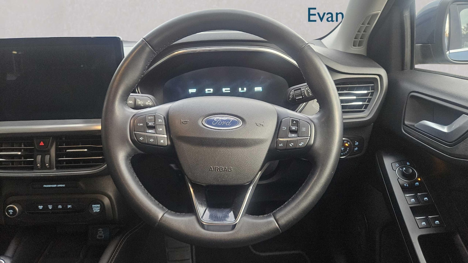 Used Ford Focus 2023 for sale - 76319083: Photo 16