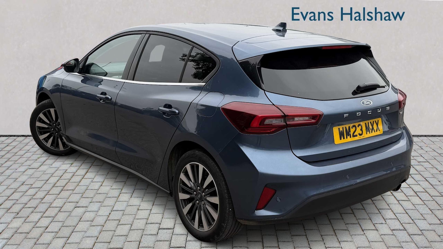 Used Ford Focus 2023 for sale - 76319083: Photo 2