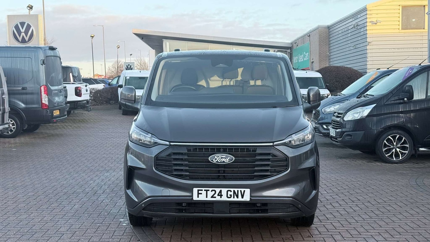 Used Ford Transit Custom 2024 for sale - 77316500: Photo 2