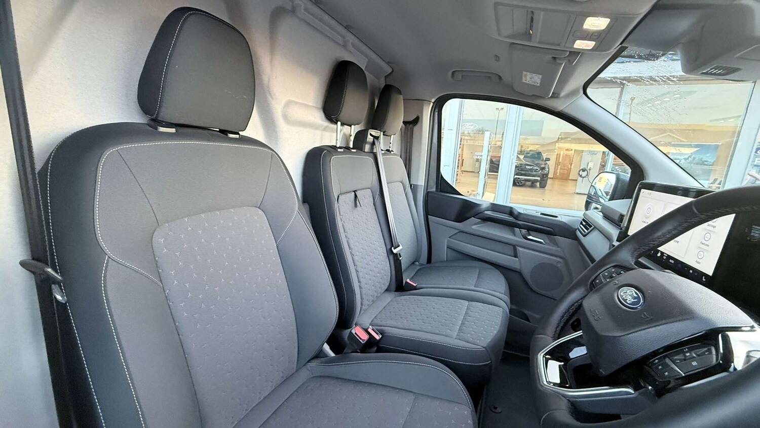 Used Ford Transit Custom 2024 for sale - 77316500: Photo 20