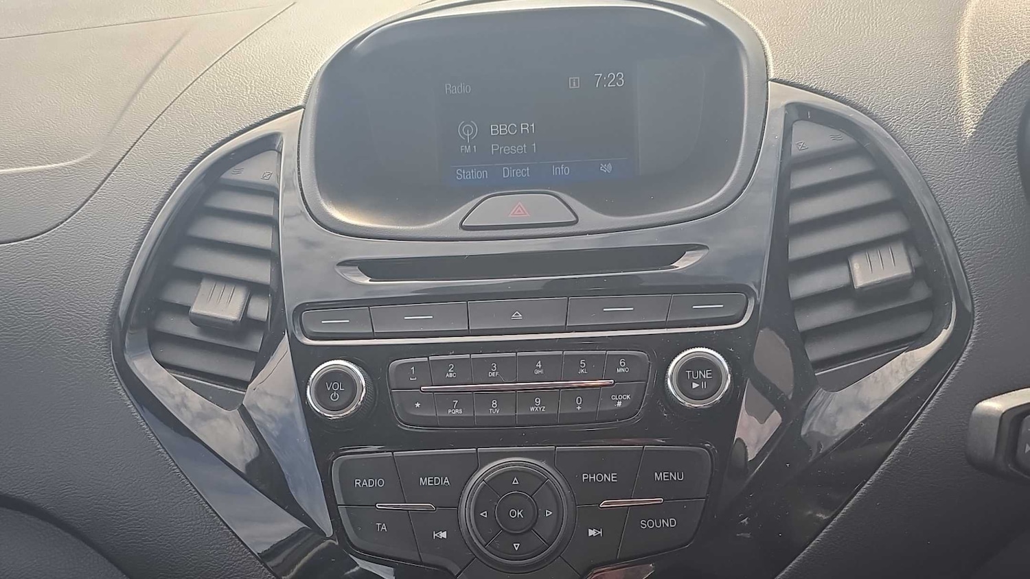 Used Ford Ka+ 2018 for sale - 77740819: Photo 11