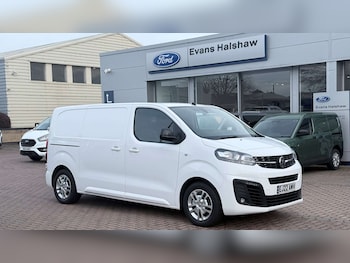 Vauxhall Vivaro feature image