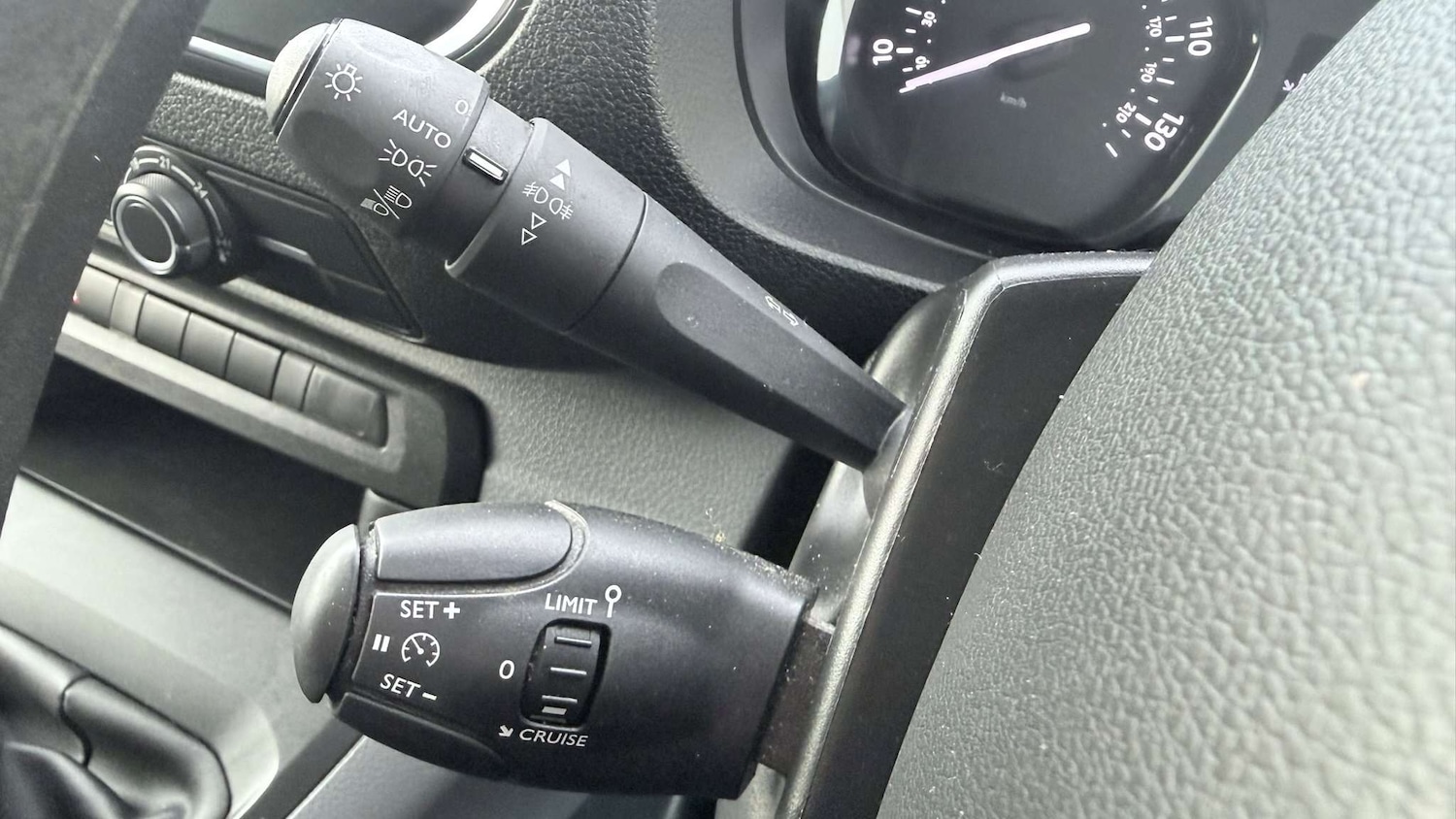 Used Vauxhall Vivaro 2022 for sale - 77219536: Photo 32