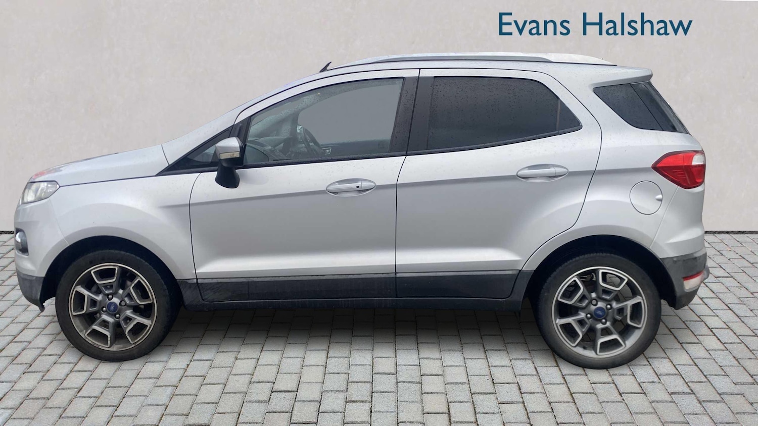 Used Ford Ecosport 2017 for sale - 77373858: Photo 5