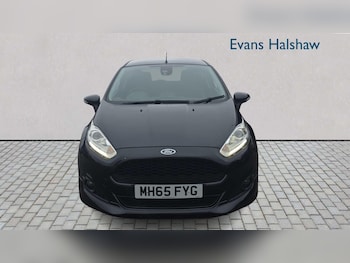 Used Ford Fiesta 2016 for sale - 77373752: Photo