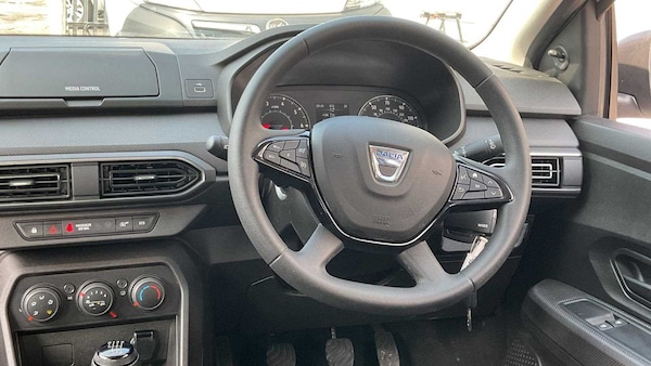 Used Dacia Sandero 2022 for sale - 76286378: Photo 17